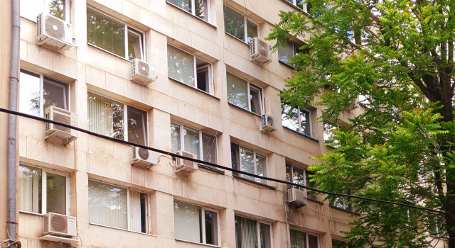 Luxury and Sunny Studio With a View in TOP Centre, Забронировать Отель Отели Софии 3 звезды, рядом с Королевский дворец, 3*