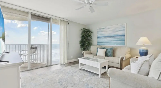 Ocean Walk 506, Varaa Huoneisto Indian Harbour Beach Space Coast
