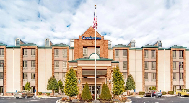 Номер Standard Comfort Inn Airport