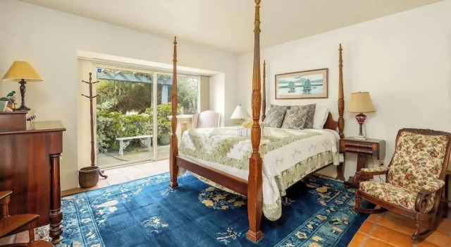 4 Bedroom With Pool in Oceanside