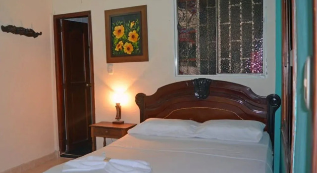 Mayleen Colonial Hotel, Book Hotel Hoteller i Guaduas med parkering, Parkering