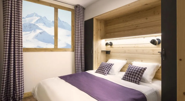 Alpine Stay w/ Spa + Views, Забронировать Курортный отель Курортные отели Овернь-Рона-Альпы, Курортный отель