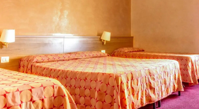 Пятиместный номер Standard New Morpheus Rooms