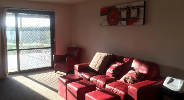 Семейные апартаменты с 2 комнатами Warragul Views Motor Inn