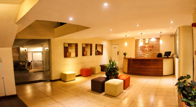 The Zehneria By Sarovar Portico India, Prenota Hotel Hotel a Nairobi con colazione, vicino a Centro commerciale The Sarit Centre, Colazione