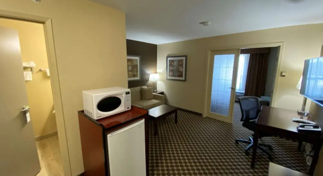 Люкс Best Western Strathmore Inn