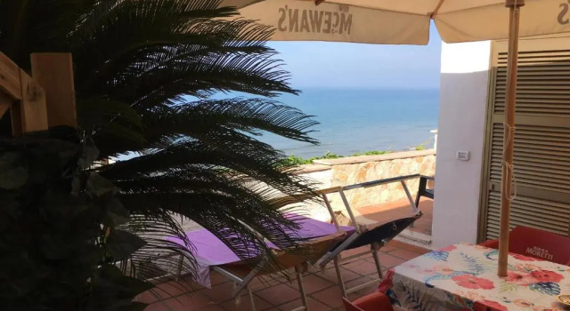 Anzio a picco sul mare!, Prenota Hotel Hotel a Lazio con parcheggio, Parcheggio