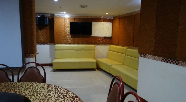 OYO 824 Chinatown Lai Lai Hotel, Prenota Hotel Hotel SPA a Luzon, SPA