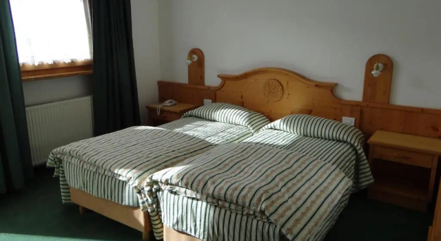 Семейный номер Standard Hotel Mondeval