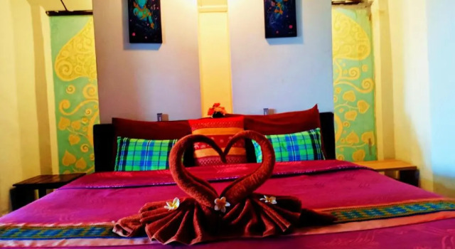 Люкс с видом на реку Sofa Gallery Hotel