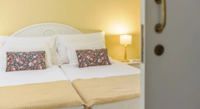 Cosy apartment with sea view and pool, Rezerwuj Apartament Funchal Madera, w pobliżu CityBubbles
