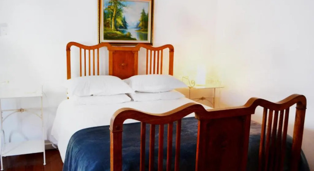 Коттедж с 3 комнатами Abalone Self-Catering
