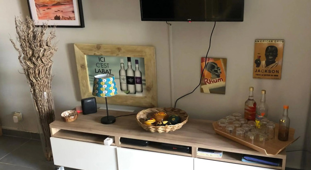 Beautiful Ground Floor, Seaside Studio Flat