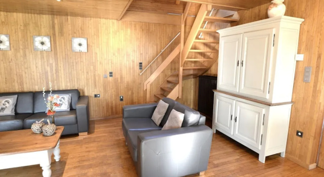Spacious Holiday Home near Forest in Peer