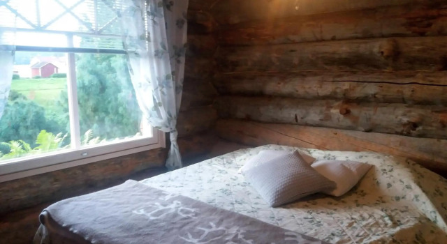 A room (or 2 or 3) in a Lapland House of Dreams, Забронировать Отель Рованиеми Лапландия, рядом с University of Lapland