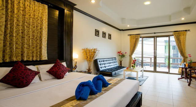 Baan Veerakit Hotel, Забронировать Отель Отели Патонг-Бич с бассейном, рядом с Cтадион Бангла Бокс, Бассейн