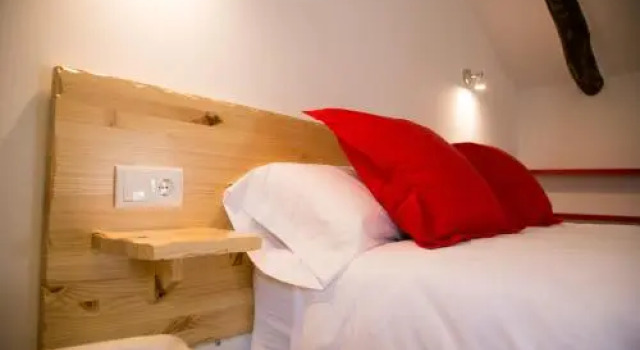 La Casa Vieja, Забронировать Отель Сабиоте Хаэн, рядом с Замок Сабиоте