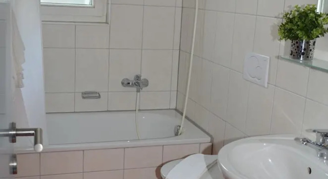 Семейные апартаменты с 2 комнатами с балконом Neu Heidelberg - Guesthouse & Apartments