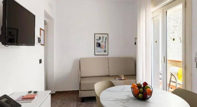Трёхместный номер Standard с балконом Villa Collina