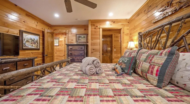Chautauqua 2 Bedroom Cabin by Redawning, Boek Hotel Broken Bow Oklahoma