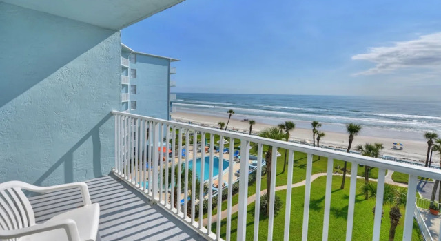 Номер Standard oceanfront El Caribe Resort and Conference Center