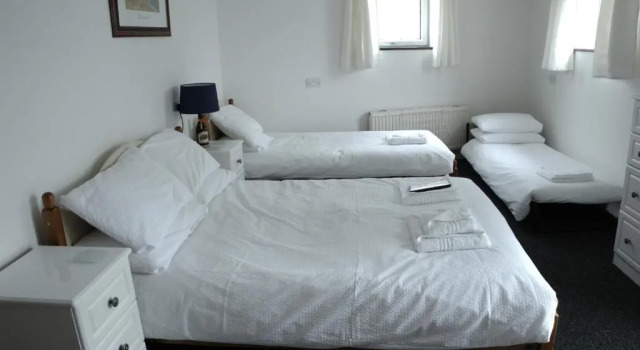 Четырёхместный номер Standard Elnor Guest House