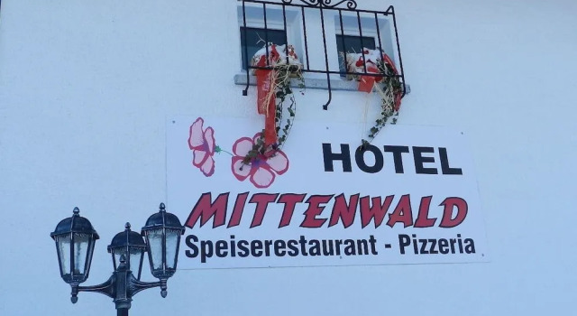 Hotel GARNI Mittenwald, Prenota Hotel Hotel a Svizzera orientale con colazione, Colazione