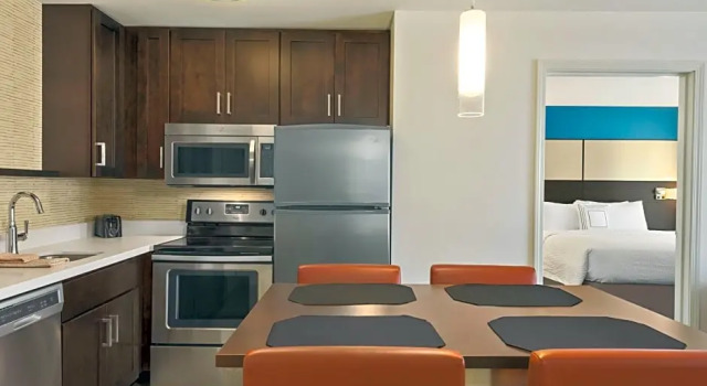 Четырёхместный люкс с 2 комнатами Residence Inn by Marriott St. Paul Woodbury