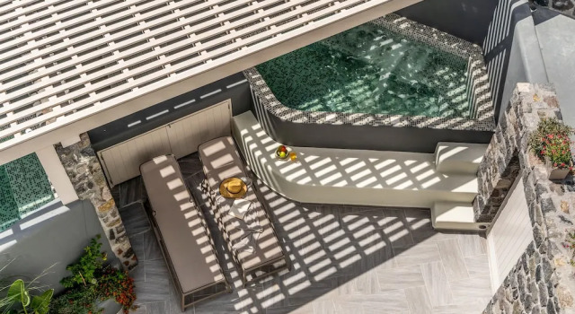 Апартаменты Luxury Wine and Yard Caves