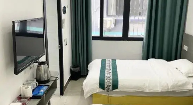 Люкс с 3 комнатами Yichun Yijia B&B