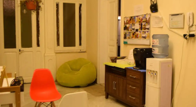 Кровать в общем номере SEED Guest House