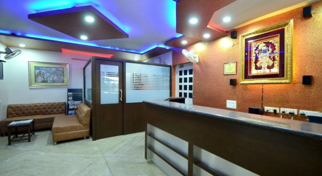 OYO 26175 Hotel Green Villa Guest House, Rezerwuj Pensjonat Hotele w Rajasthan z parkingiem, Parking