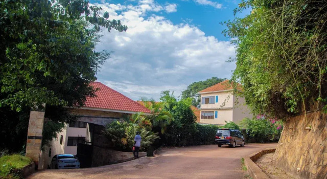 TreasureView Courts