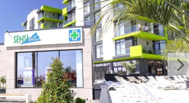 T&V Residence Mamaia Nord, Boek Appartement Hotels in Constanta met zwembad, Zwembad