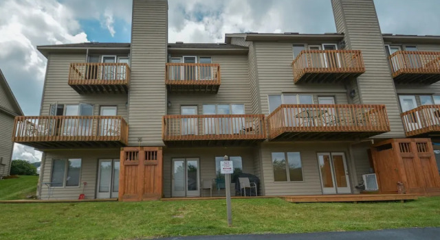 Deep Creek Village 3 Bedroom Townhome #23, Забронировать Отель Отели Мак-Генри 3 звезды, рядом с Funland, 3*