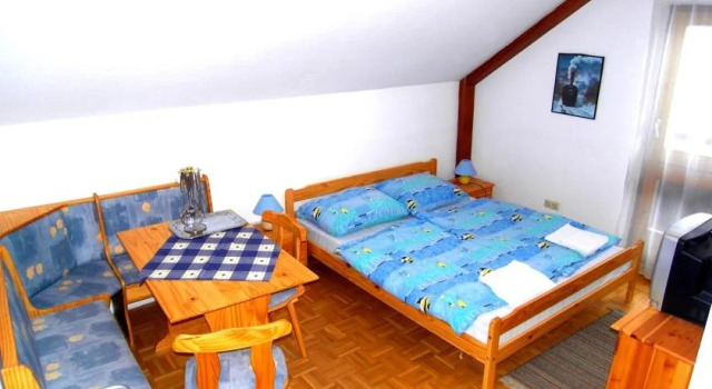 Pension zur Heiligen Krone, Rezerwuj Hotel Hotele w Salzburg z parkingiem, Parking