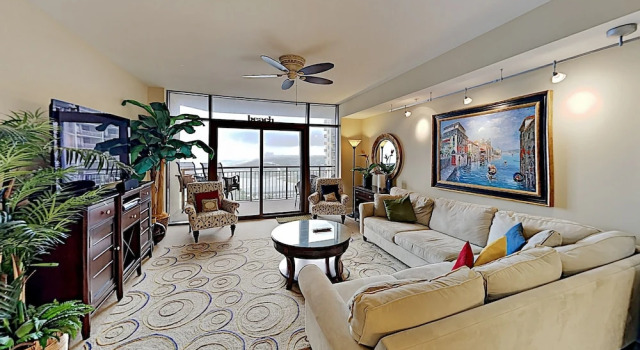 Immaculate Beachfront W/ Resort-style Pools 2 Bedroom Condo