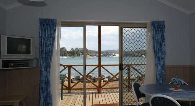 Номер Standard BIG4 Batemans Bay at Easts Riverside Holiday Park
