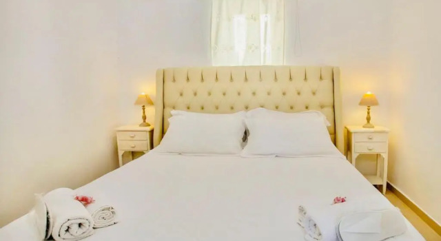 Коттедж Renthousetinos