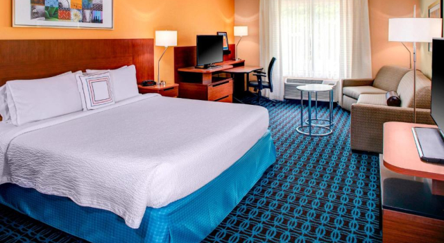 Номер Executive Fairfield Inn & Suites by Marriott Atlanta Alpharetta