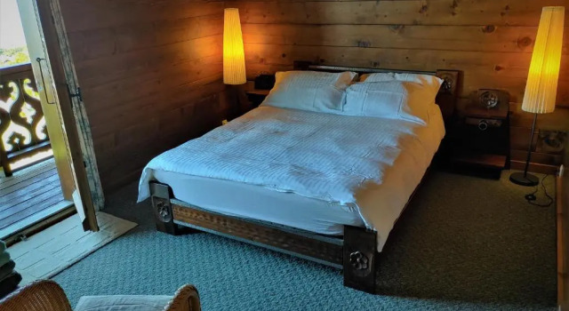 Chalet paisible dans la nature avec belle vue sur le lac Léman, Забронировать Шале Виллы Овернь-Рона-Альпы, Вилла