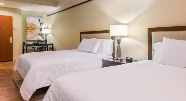 Hilton Garden Inn West Palm Beach Airport, Забронировать Отель Уэст-Палм-Бич Palm Beach County