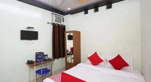Oyo 23396 Hotel Arogya Palace, Забронировать Отель Отели штата Раджастхана 3 звезды, 3*