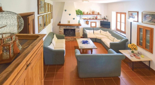 Casa Felicina, Prenota Hotel Montignoso Toscana