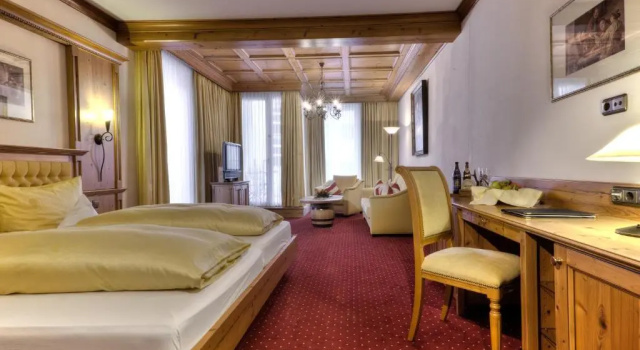 Четырёхместный номер Standard Hotel zum ERDINGER Weißbräu