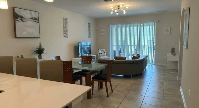 Коттедж Fabulous 3 Bedroom With Game Room