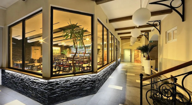 Martin Hotel Prague, Забронировать Отель Отели Праги с завтраком, рядом с Театр Svanda, Завтраки