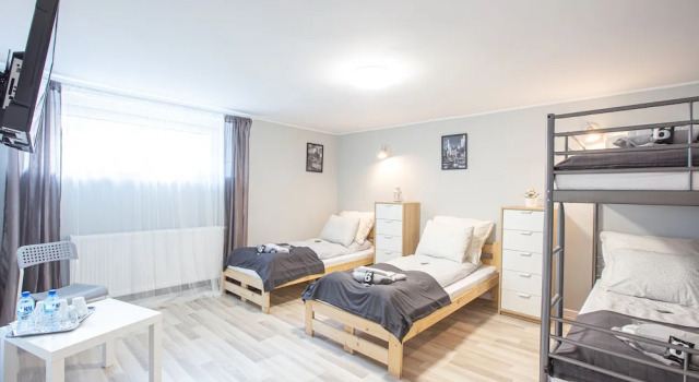 Nazaro 6 Cities Rooms Bydgoszcz, Забронировать Отель Отели Быдгоща с парковкой, Парковка