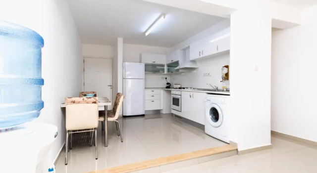 Апартаменты Spacious Three-Bedroom Apartment with Sea View A3