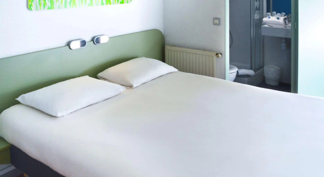 Двухместный номер Standard Ibis Budget Hyères